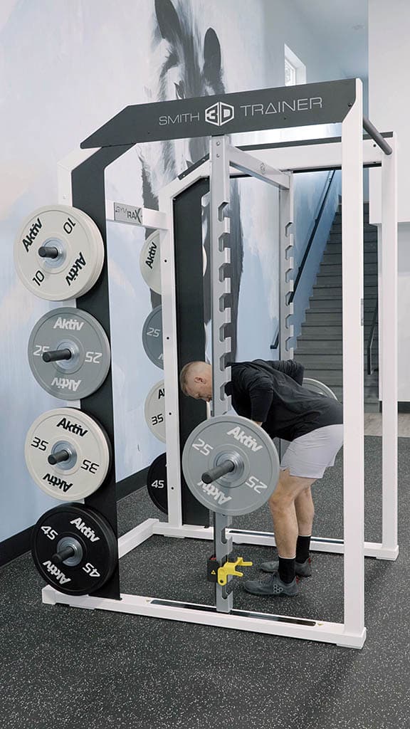 back-squat-3D-trainer-gymrax_1024b back squat 3d trainer gym rax